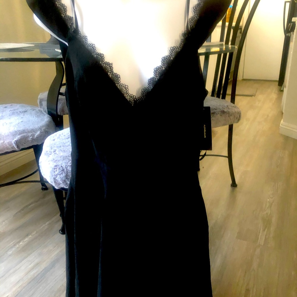 Lulu’s black new short dress size large